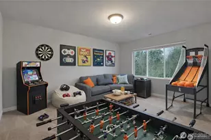 7813 E 208th Ave, Bonney Lake, WA 98391 - Photo 17
