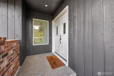 1623 Edgemoor Lane, Everett, WA 98203 - Photo 3
