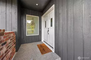 1623 Edgemoor Ln, Everett, WA 98203 - Photo 3