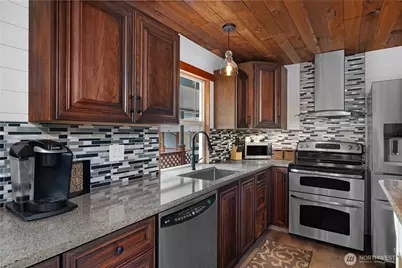 681 N Beacon Point Loop N, Lilliwaup, WA 98555 - Photo 11