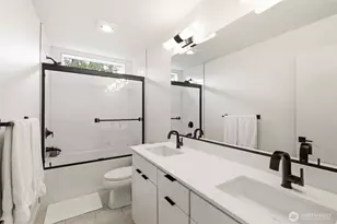 1050 NE 230th Ave, Sammamish, WA 98074 - Photo 23