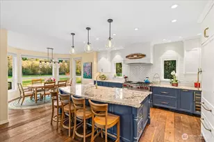 19207 SE May Valley Rd, Issaquah, WA 98027 - Photo 15