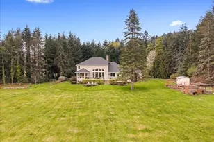 19207 SE May Valley Rd, Issaquah, WA 98027 - Photo 37