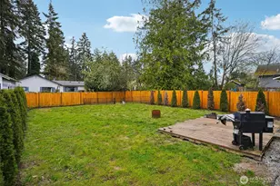 824 99th St S, Tacoma, WA 98444 - Photo 23