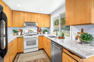 20214 12th Dr SE, Bothell, WA 98012 - Photo 5