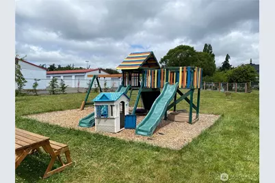 306 S Main Street #A2, Coupeville, WA 98239 - Photo 23