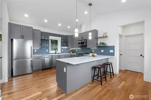 2708 1st Ave W, Seattle, WA 98119 - Photo 13