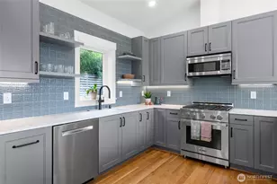 2708 1st Ave W, Seattle, WA 98119 - Photo 15