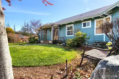 6065 Central Avenue, Anacortes, WA 98221 - Photo 7