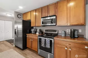 10026 Terra Court Southeast, Yelm, WA 98597 - Photo 5