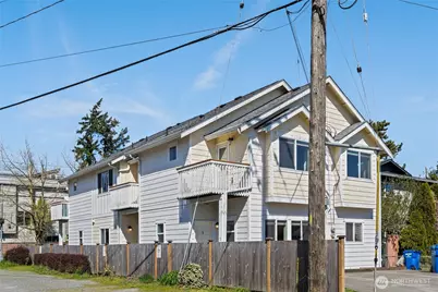 501 N 105th Street #B, Seattle, WA 98133 - Photo 5