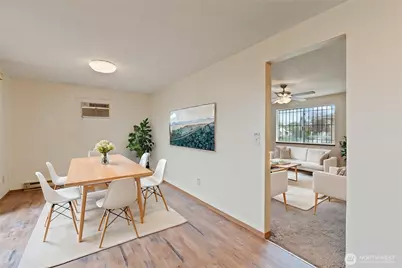 110 E Longfellow Avenue, Spokane, WA 99207 - Photo 7