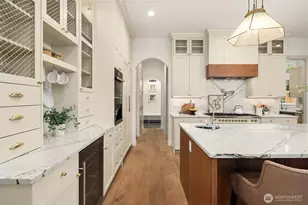 1024 91st Ave NE, Bellevue, WA 98004 - Photo 9