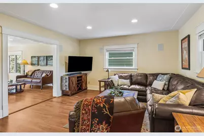 1923 Water Street SW, Olympia, WA 98501 - Photo 9