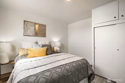 215 E Front Street, Lynden, WA 98264 - Photo 17