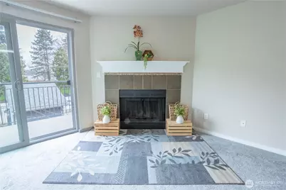 12607 SE 41st Place #H207, Bellevue, WA 98006 - Photo 9