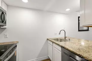 708 6th Ave S, Kent, WA 98032 - Photo 7