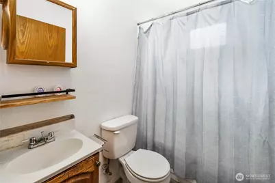 3317 Claremont Avenue S, Seattle, WA 98144 - Photo 29