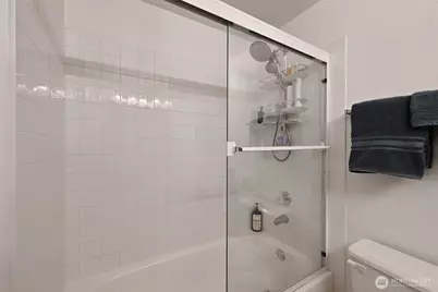 3435 California Avenue SW #303, Seattle, WA 98116 - Photo 23