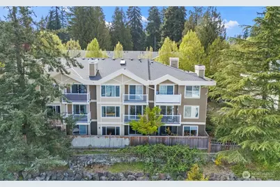 937 N 200th Street #B 203, Shoreline, WA 98133 - Photo 1