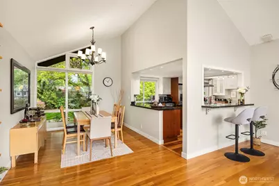 17420 NE 11th Street, Bellevue, WA 98008 - Photo 11