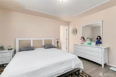22418 Bluewater Drive SE, Yelm, WA 98597 - Photo 13