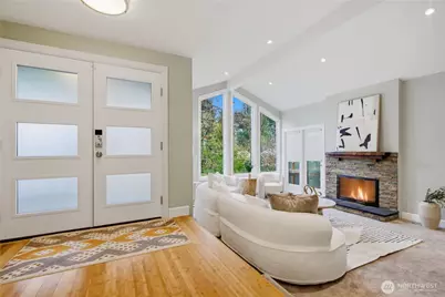 15237 SE 48th Drive, Bellevue, WA 98006 - Photo 3