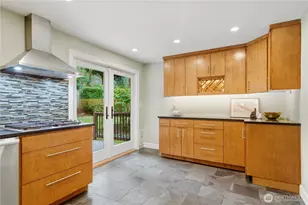 15237 SE 48th Dr, Bellevue, WA 98006 - Photo 13