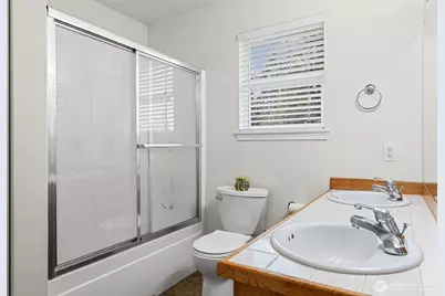 1817 180th Place SW, Lynnwood, WA 98037 - Photo 17