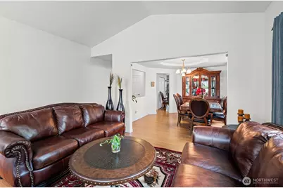 1817 180th Place SW, Lynnwood, WA 98037 - Photo 7