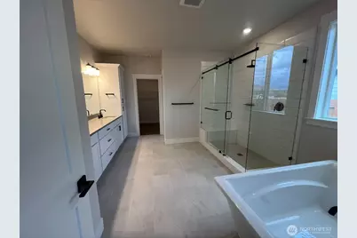 596 Thompson (Lot 18) Drive, Enumclaw, WA 98022 - Photo 7