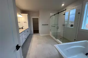 596 Thompson Dr Lot 18, Enumclaw, WA 98022 - Photo 7