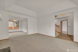 18425 143rd Ct SE, Renton, WA 98058 - Photo 5