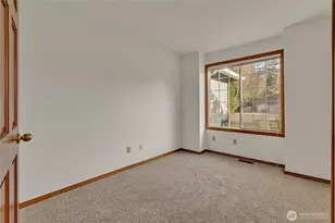 18425 143rd Ct SE, Renton, WA 98058 - Photo 13