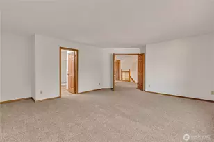 18425 143rd Ct SE, Renton, WA 98058 - Photo 15