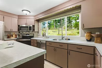 3719 260th Street E, Spanaway, WA 98387 - Photo 13