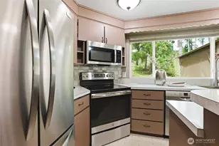 3719 260th St E, Spanaway, WA 98387 - Photo 15