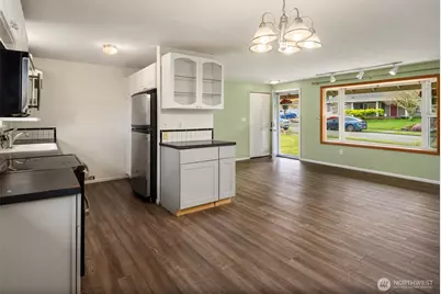 26205 14th Avenue S, Des Moines, WA 98198 - Photo 5