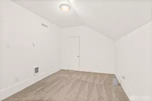 409 S 30th St, Tacoma, WA 98402 - Photo 31