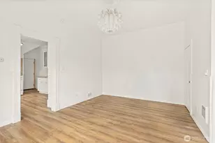 409 S 30th St, Tacoma, WA 98402 - Photo 21