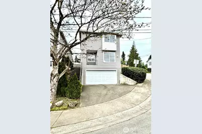 11542 62nd Avenue S, Seattle, WA 98178 - Photo 1