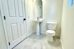 11542 62nd Ave S, Seattle, WA 98178 - Photo 7