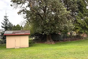 10028 30th Ave SW, Seattle, WA 98146 - Photo 5