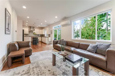 825 206th Avenue NE, Sammamish, WA 98074 - Photo 13