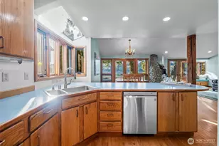 3048 Steamboat Island Road Northwest, Olympia, WA 98502 - Photo 9