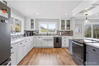 104 Mirage Lane, Chelan, WA 98816 - Photo 9