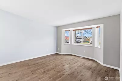 914 S 28th Street, Mount Vernon, WA 98274 - Photo 9