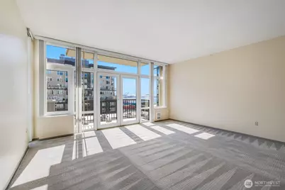2717 Western Avenue #8020, Seattle, WA 98121 - Photo 3