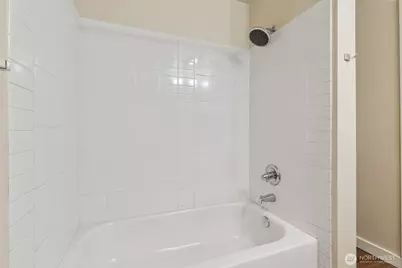 108 5th Avenue S #619, Seattle, WA 98104 - Photo 11