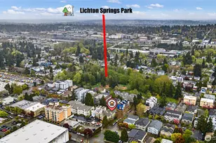 9501 Interlake Ave N, Seattle, WA 98103 - Photo 3